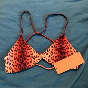 2/$50 - Niyama Sol Leopard Print - Reversible Bikini Top